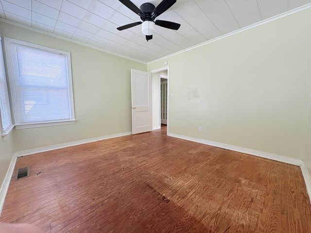 3022 Livingston Road, Tallahassee, FL 32303