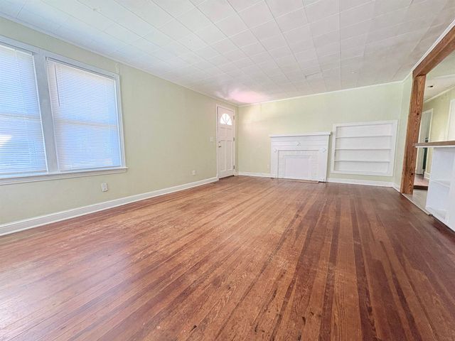 3022 Livingston Road, Tallahassee, FL 32303