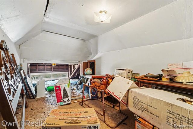 195 Massachusetts Street, Highland Park, MI 48203