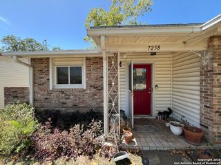 7258 Hickory Grove, San Antonio, TX 78227