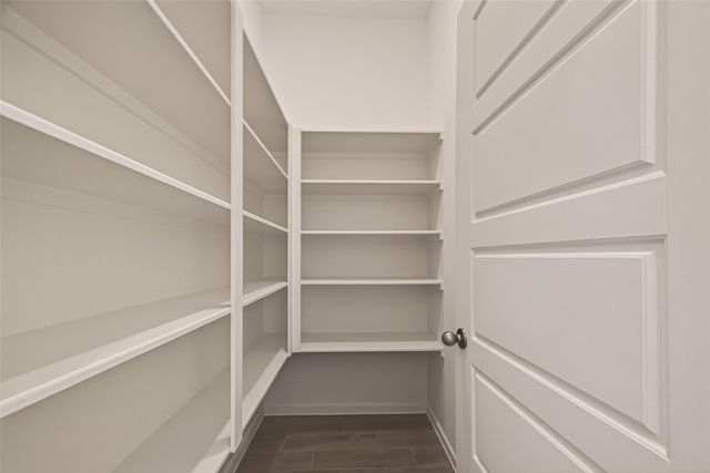 2510 Shallow Lake Lane, Iowa Colony, TX 77583