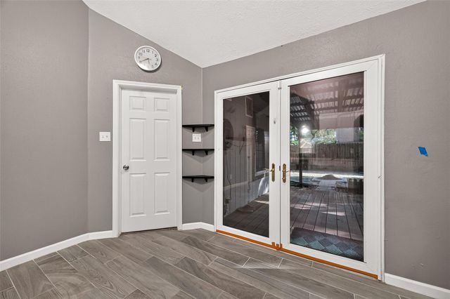 10031 Prospect Hill Drive, Houston, TX 77064