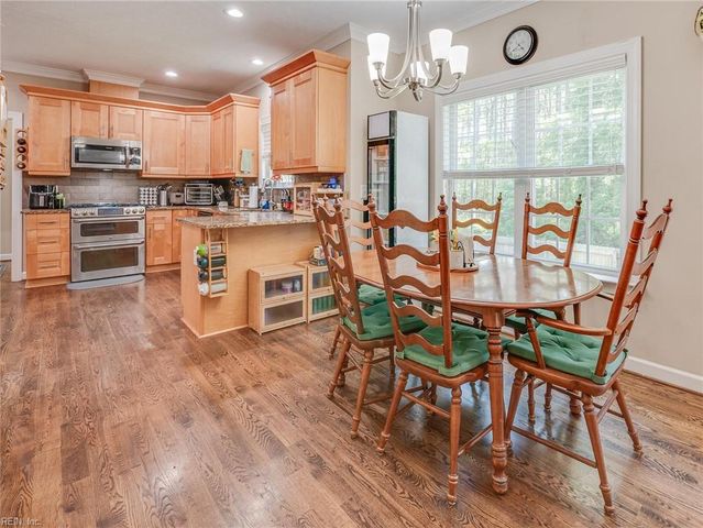 1098 Poquoson AVE, Poquoson, VA 23662