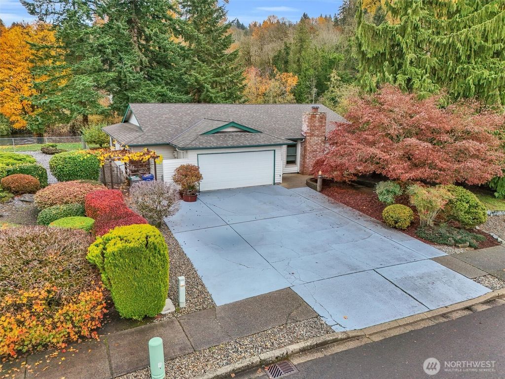 1808 Riverview Drive NE, Auburn, WA 98002