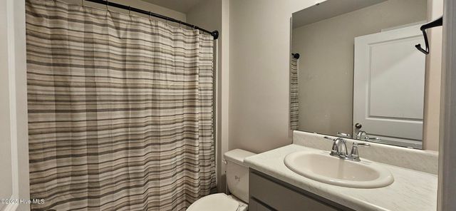 4574 E Coast Lane, Shallotte, NC 28470