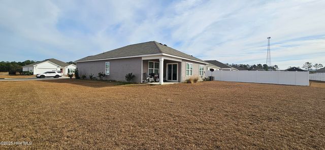 4574 E Coast Lane, Shallotte, NC 28470