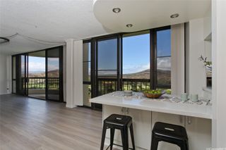 3050 Ala Poha Place 18W, Honolulu, HI 96818