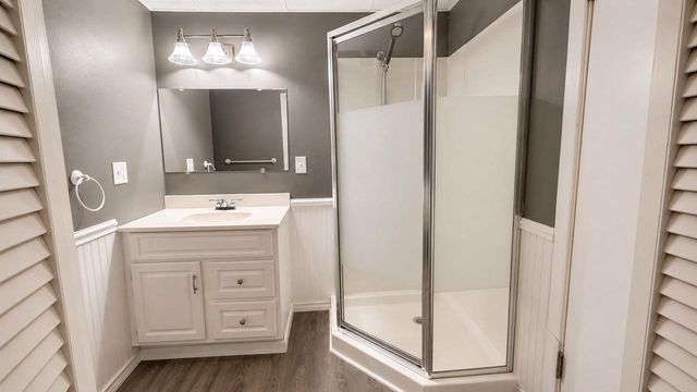 828 W 19TH AVENUE, Oshkosh, WI 54902