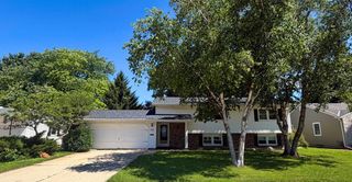 828 W 19TH AVENUE, Oshkosh, WI 54902