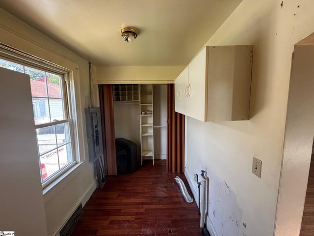 19 Zarline Street, Greenville, SC 29611