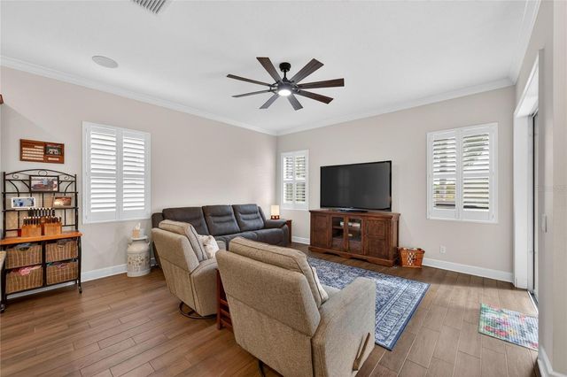 1613 EMERALD DUNES DRIVE, Sun City Center, FL 33573