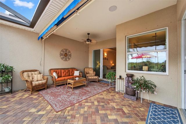 1613 EMERALD DUNES DRIVE, Sun City Center, FL 33573