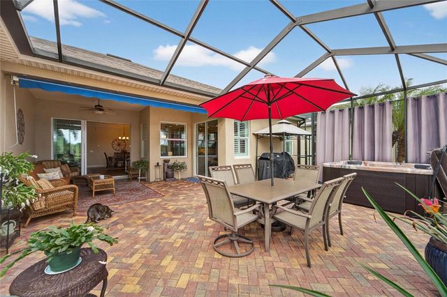 1613 EMERALD DUNES DRIVE, Sun City Center, FL 33573