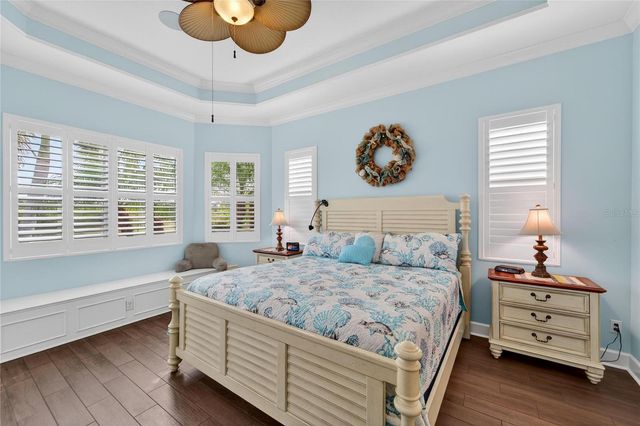 1613 EMERALD DUNES DRIVE, Sun City Center, FL 33573