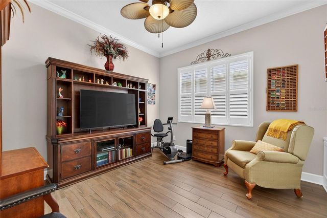 1613 EMERALD DUNES DRIVE, Sun City Center, FL 33573