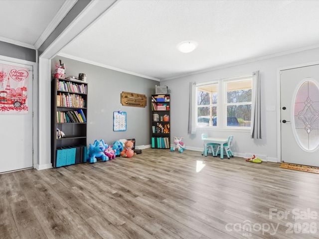 2694 Pineview Drive, Lancaster, SC 29720