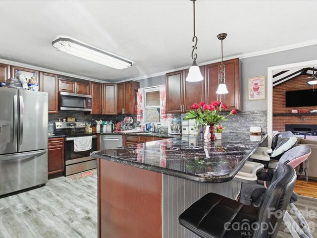 2694 Pineview Drive, Lancaster, SC 29720