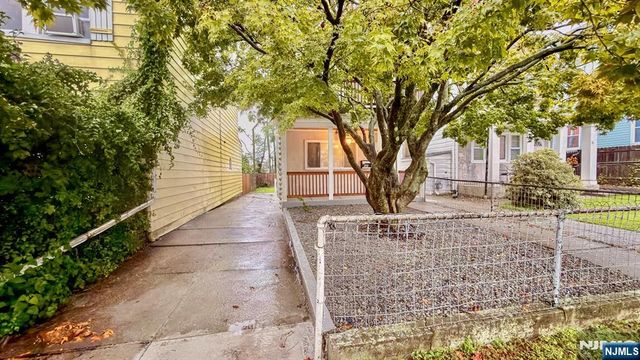 58 Henderson, Paterson, NJ 07501