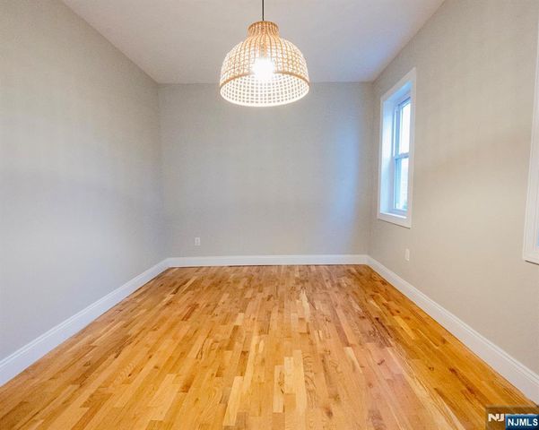 58 Henderson, Paterson, NJ 07501