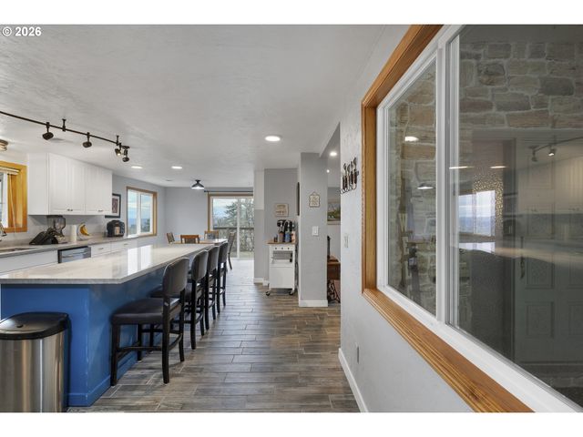 33844 SUNNYVIEW Dr Ne, Albany, OR 97322
