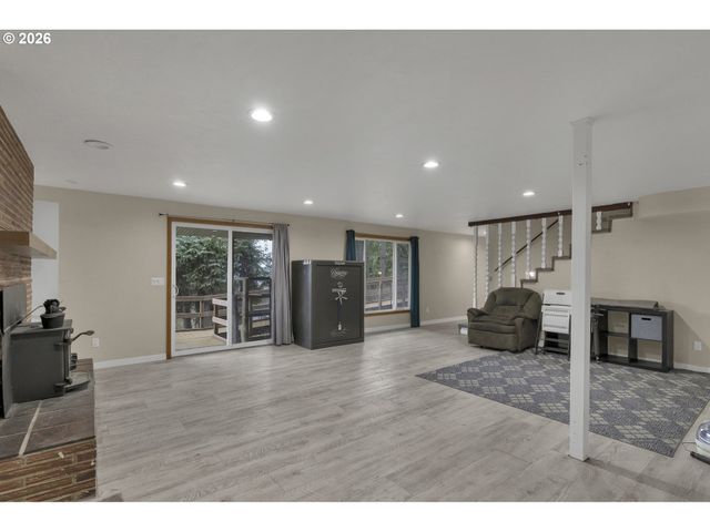 33844 SUNNYVIEW Dr Ne, Albany, OR 97322