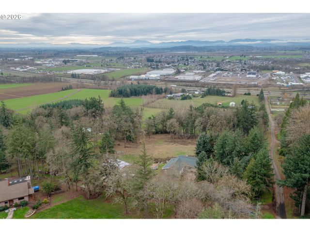 33844 SUNNYVIEW Dr Ne, Albany, OR 97322