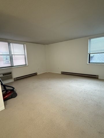 5 Bank 4A, Attleboro, MA 02703