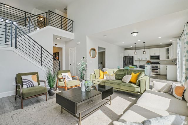 2119 W NORTHRIDGE DR, Lehi, UT 84043