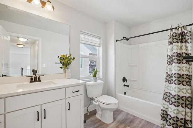 2119 W NORTHRIDGE DR, Lehi, UT 84043