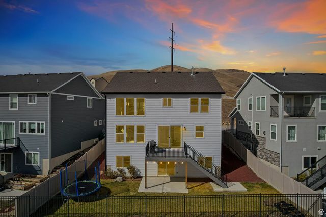 2119 W NORTHRIDGE DR, Lehi, UT 84043