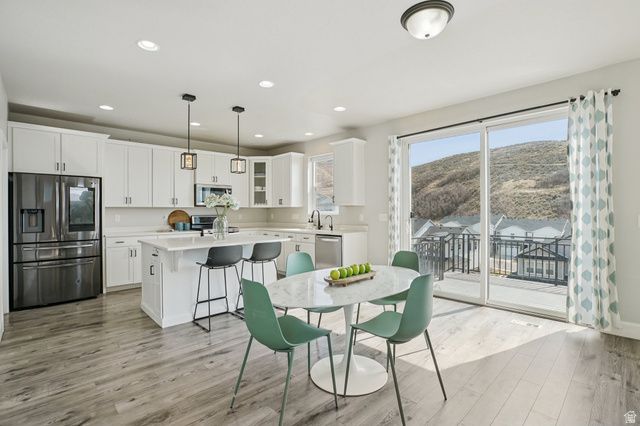 2119 W NORTHRIDGE DR, Lehi, UT 84043