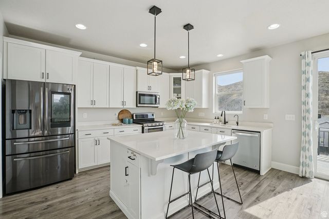 2119 W NORTHRIDGE DR, Lehi, UT 84043
