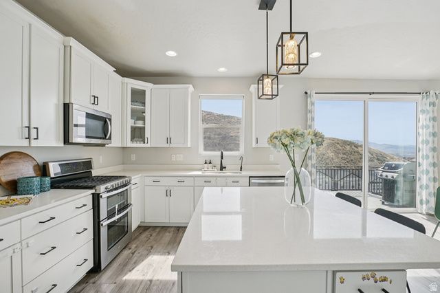 2119 W NORTHRIDGE DR, Lehi, UT 84043