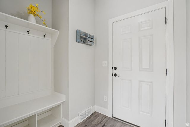 2119 W NORTHRIDGE DR, Lehi, UT 84043