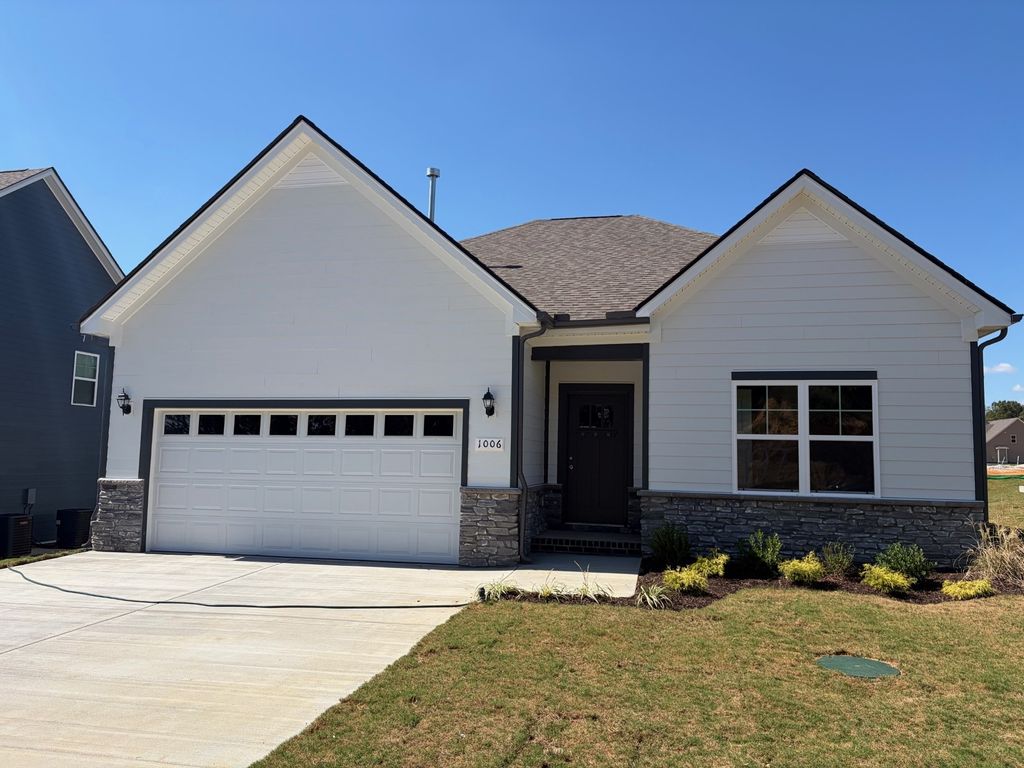 9012 Ada WAy, Fairview, TN 37062