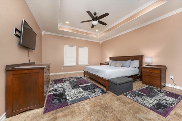 6934 Round Table St, Corpus Christi, TX 78414