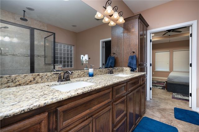 6934 Round Table St, Corpus Christi, TX 78414