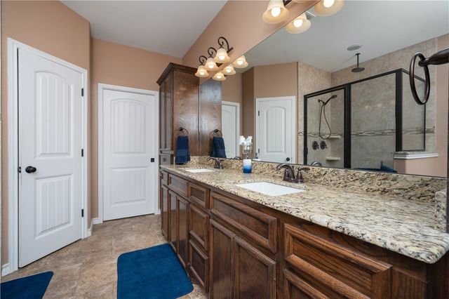 6934 Round Table St, Corpus Christi, TX 78414