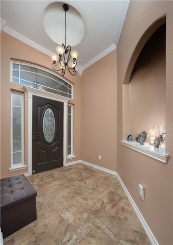 6934 Round Table St, Corpus Christi, TX 78414