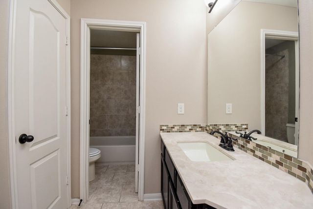 6034 Gracys Landing Lane, Katy, TX 77494