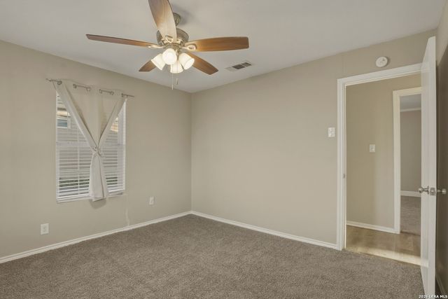 7924 County Road 128, Floresville, TX 78114