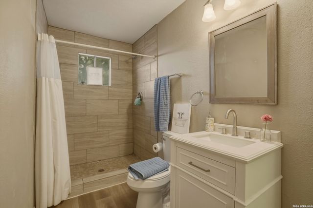 7924 County Road 128, Floresville, TX 78114