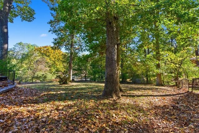 2261 Clanton Terrace, Decatur, GA 30034