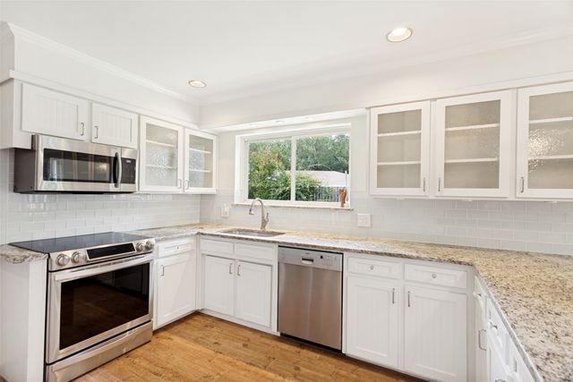4128 Coral Circle, Benbrook, TX 76126