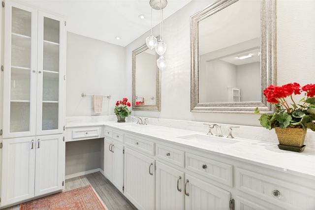 4128 Coral Circle, Benbrook, TX 76126