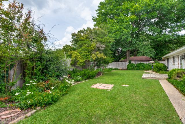 4128 Coral Circle, Benbrook, TX 76126