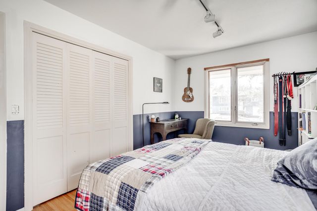 2221 Quebec Drive, Saint Louis Park, MN 55426