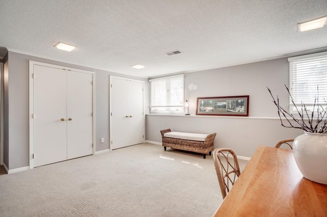 2221 Quebec Drive, Saint Louis Park, MN 55426