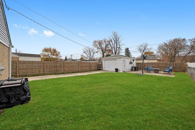 540 47th Avenue, Bellwood, IL 60104