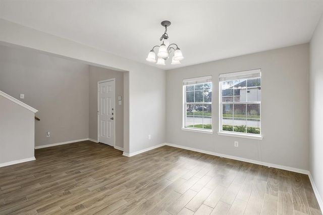 6105 Larrycrest Drive, Pearland, TX 77584